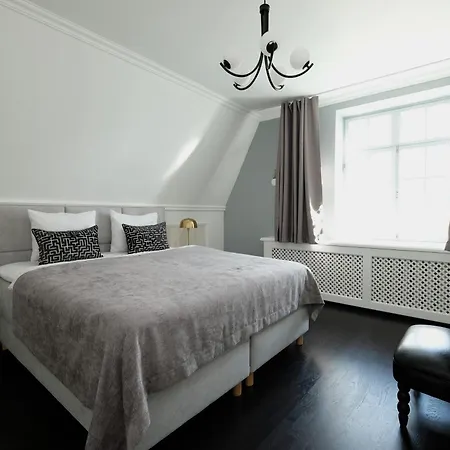 5 Bedroom Two Floor 160 M2 Penthouse Apartamento Tallin