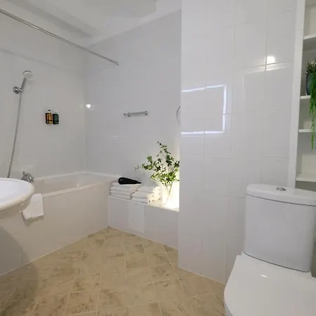5 Bedroom Two Floor 160 M2 Penthouse تالين